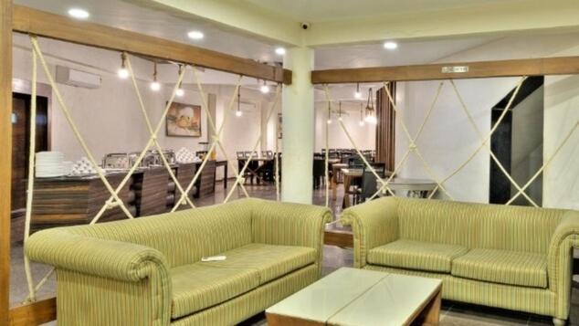 Om Sanctuary Resort By Pinks Hospitality Rupawati Экстерьер фото