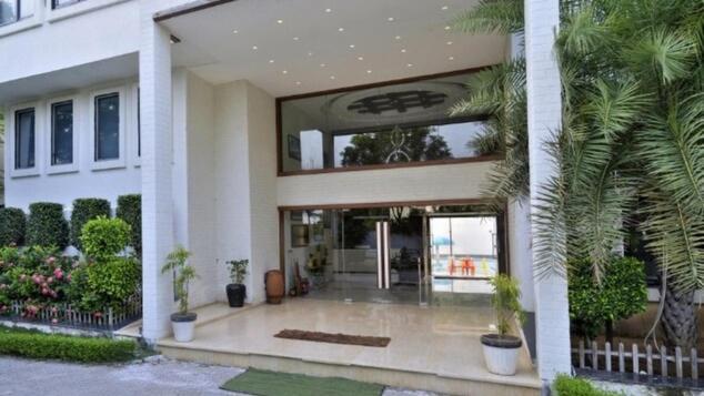 Om Sanctuary Resort By Pinks Hospitality Rupawati Экстерьер фото