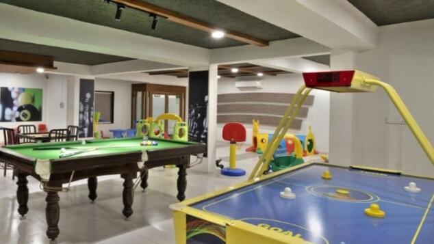 Om Sanctuary Resort By Pinks Hospitality Rupawati Экстерьер фото